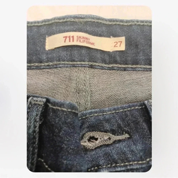 Levi Strauss Mid Rise Skinny  Medium Wash Jeans Size 27 - Picture 10 of 11
